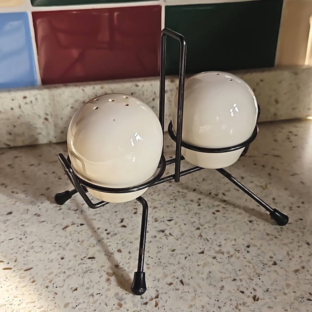 Mid Century Modern White Ceramic Salt and Pepper Shakers with Black Meta…